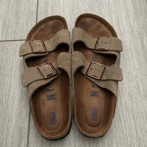 Birkenstocks size 42 narrow foot and soft footbed